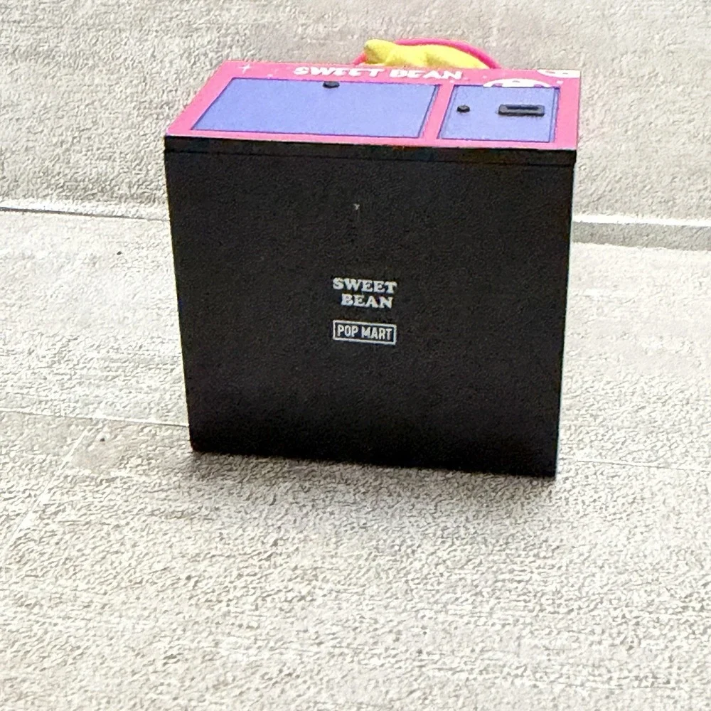 POP MART x SWEET BEAN Akihabara Series - Arcadegame figure cute gamer arcade fun